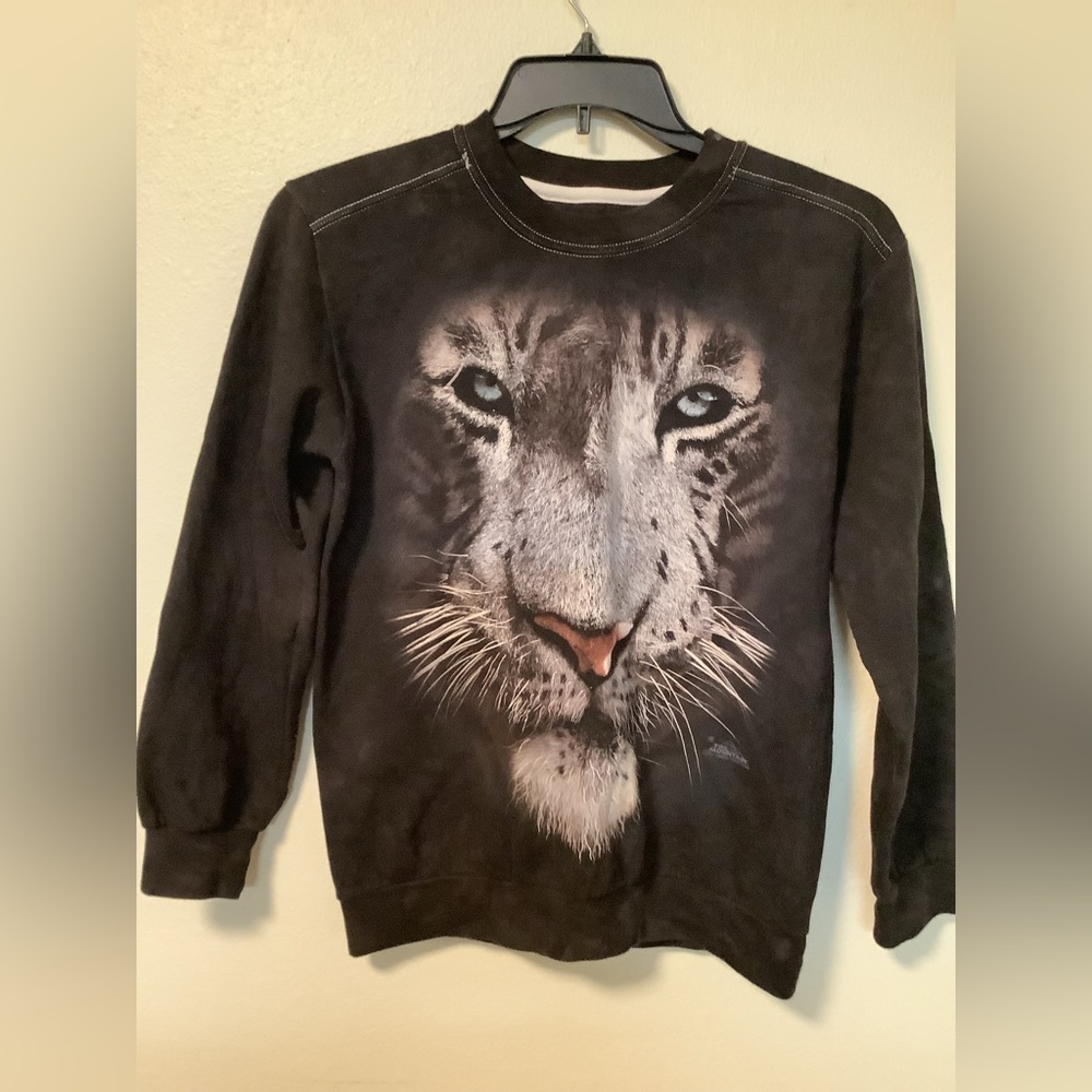 The mountain size small 75% cotton graphic tiger print light tye dye sweatshirt